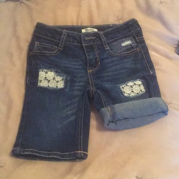 Girls denim shorts - Picture 1 of 4